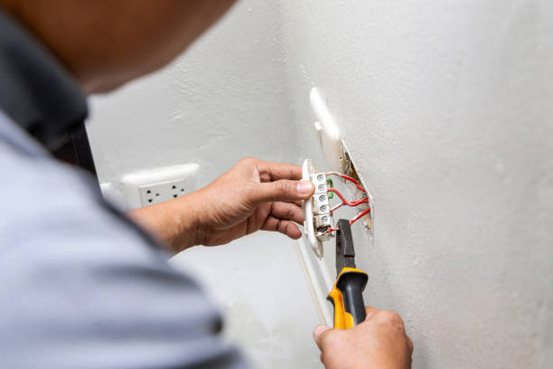 Best Affordable Emergency Electrician  in Westlake, OH